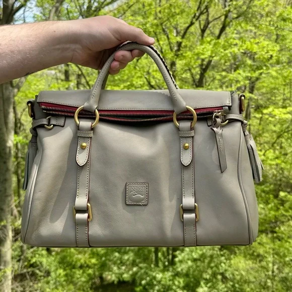 dooney light taupe